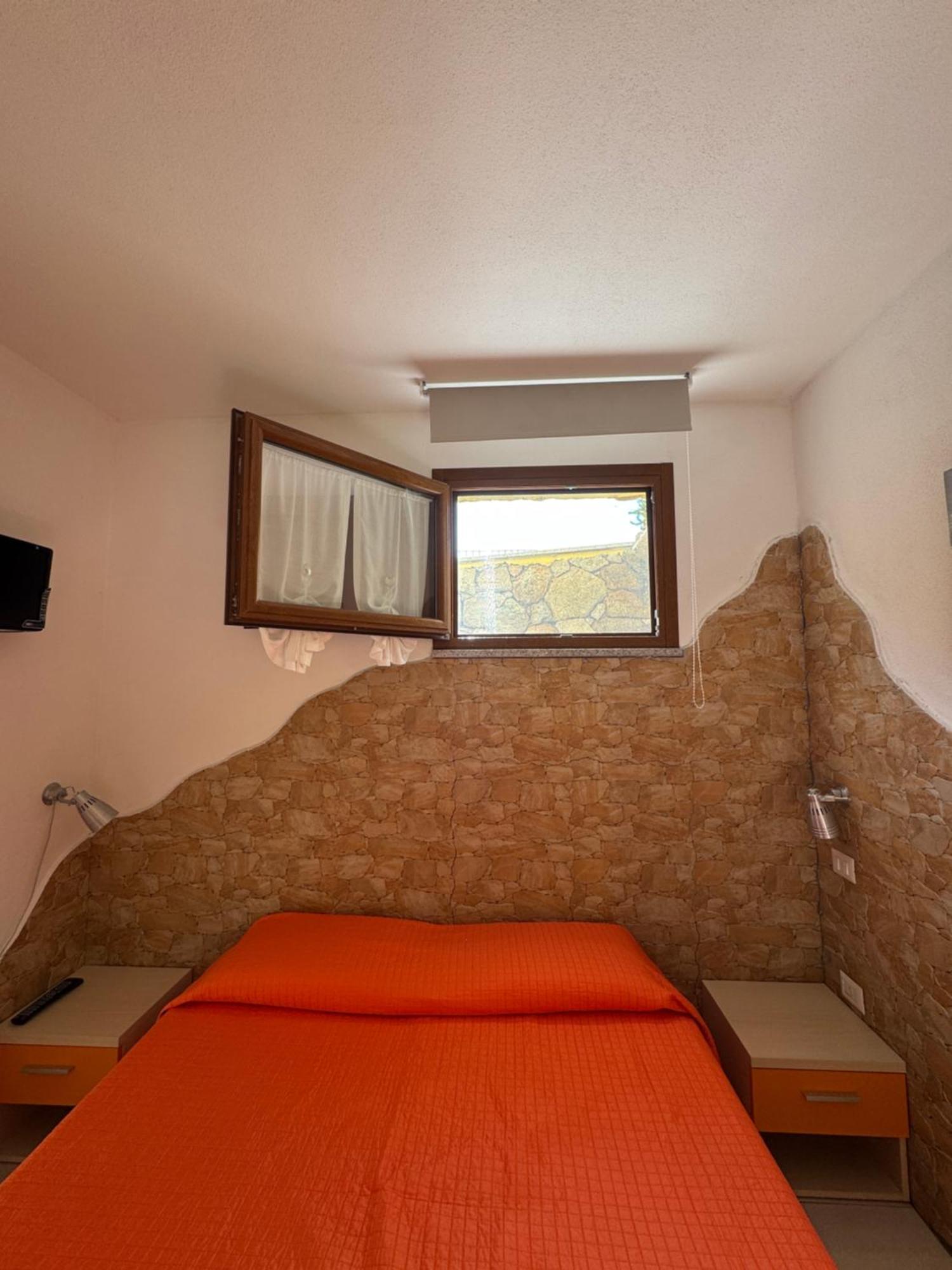 Sa Mamma E Sole B&B Кала-Гононе Номер фото